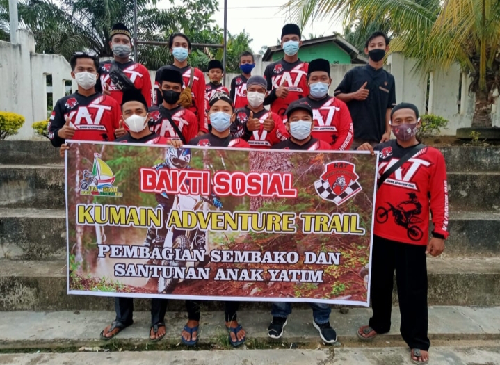 Kumain Adventure Trail Berikan Bantuan Kepada Anak Yatim Dan Keluarga Kurang Mampu 