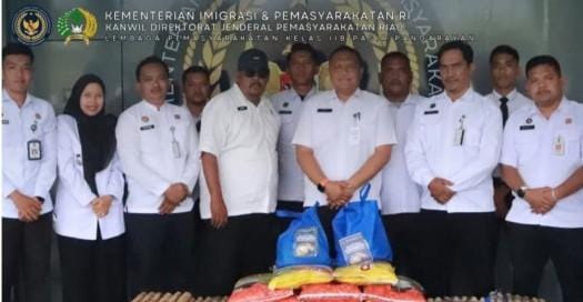 Peduli dan Saling Berbagi Pada Warga Kurang Mampu dan Anak Yatim, Lapas Pasir Pengaraian Salurkan Sembako