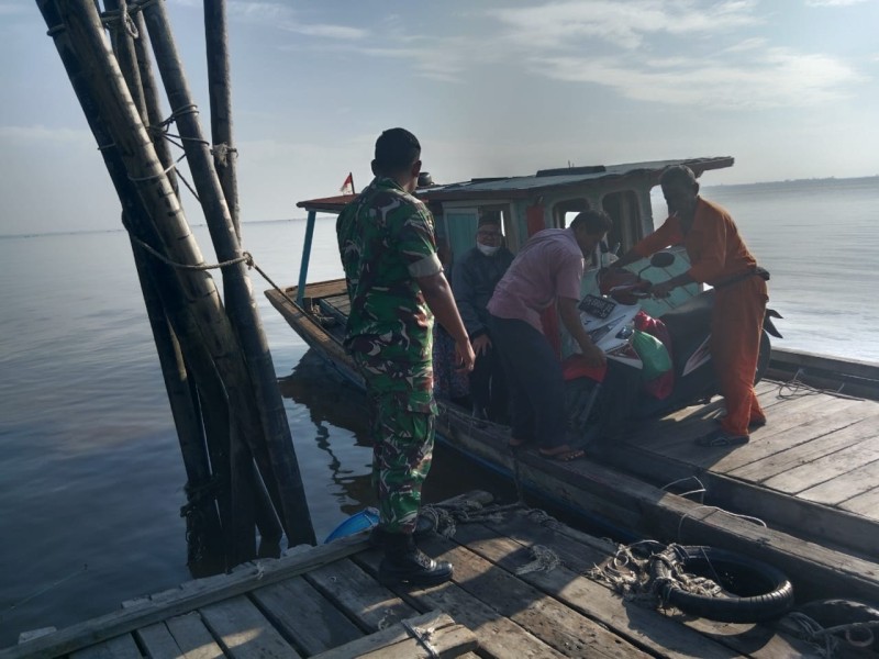 Bangun Kampung Pancasila, Babinsa Tanamkan Nilai Persatuan dan Gotong Royong