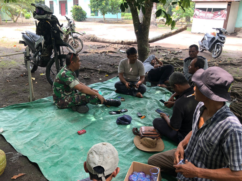 Menggugah Kepedulian Lingkungan, Serma Novrianto Kampanyekan Pencegahan Karhutla di Koramil 03 SS