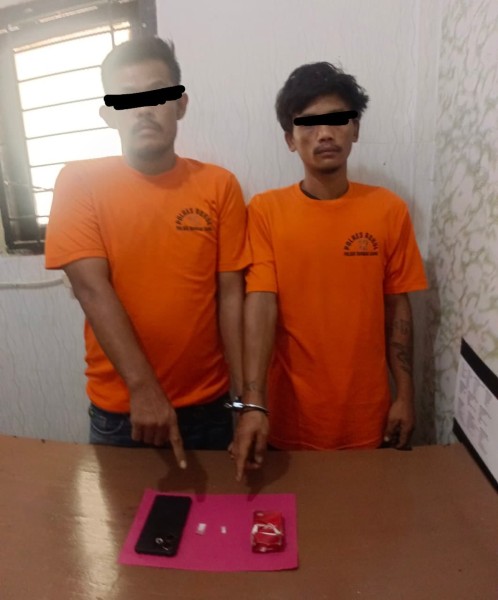 Berantas Narkotika, Polsek Rambah Samo Berhasil Tangkap Dua Pengedar Narkoba di Simpang Caltex