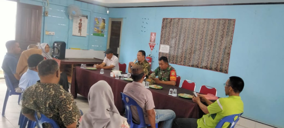 Babinsa Koramil 02/BK Dorong Peran Aktif Warga dalam Pembangunan