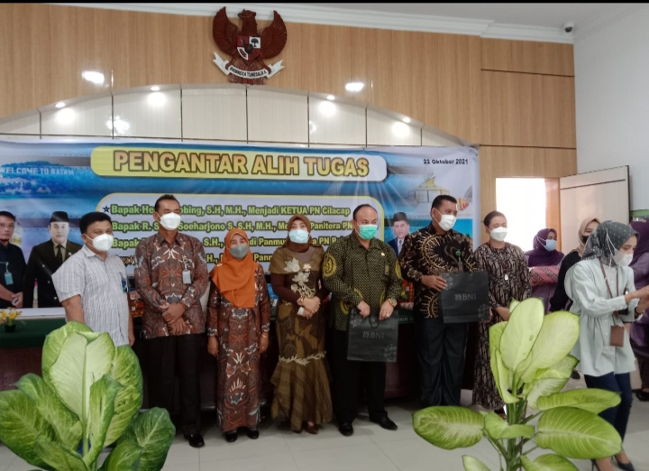 Pengantar Alih Tugas, Ketua Dan Panitera PN Dumai Berganti