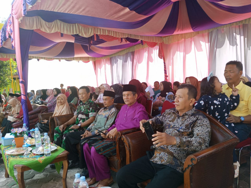 SMPN 5 Bukit Nenas Gelar Perpisahan, Peltu Cecep Komara Beri Motivasi