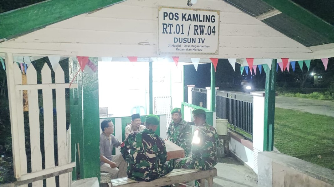 Patroli Siskamling di Bagan Melibur Dipimpin Batituud Koramil 06/Merbau