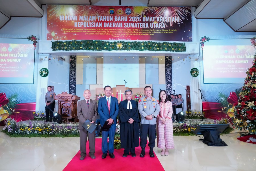 Sambut Tahun 2026, Polda Sumut Gelar Ibadah Malam Tahun Baru dan Doa Bersama untuk Korban Bencana