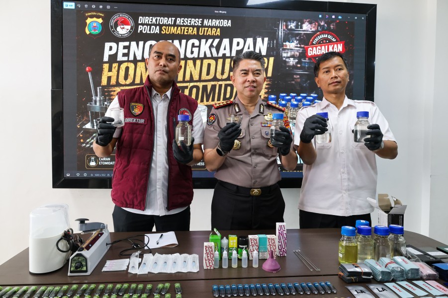Polda Sumut Bongkar Home Industri Vape Mengandung Etomidate, Bahan Baku Diduga Dipasok dari Kamboja