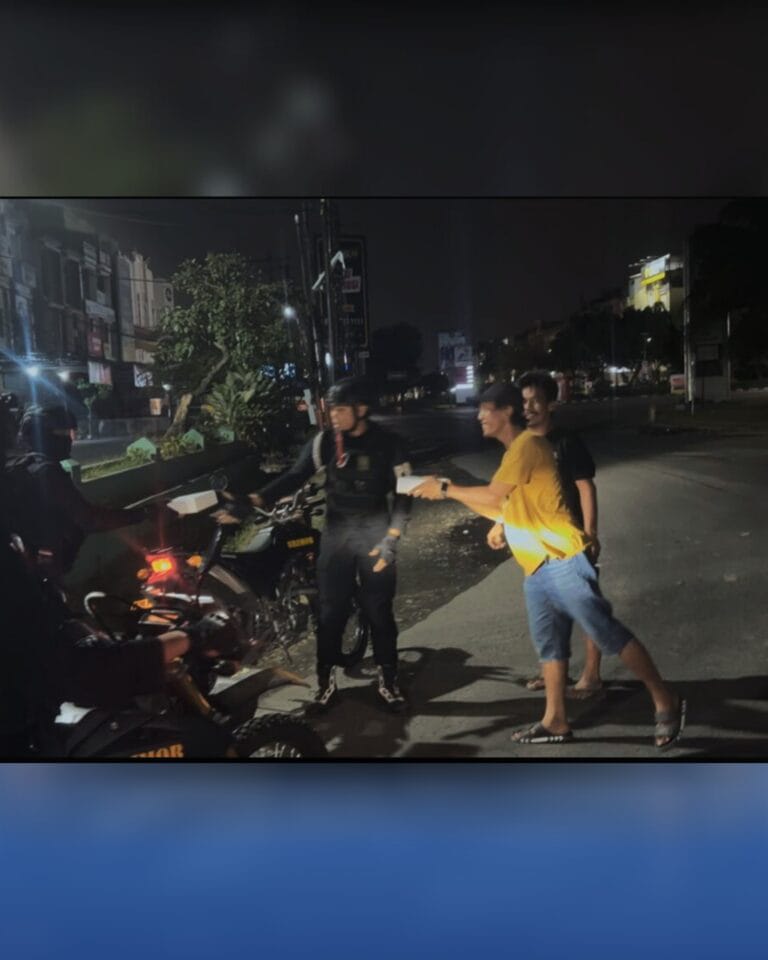 Sahur On The Road, Wujud Kepedulian Personel Batalyon A Pelopor Satuan Brimob Polda Sumut di Dini Hari Ramadhan