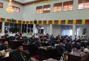 DPRD Gelar Sidang Paripurna Dan Peringati HUT Kabupaten Rohul Ke 23